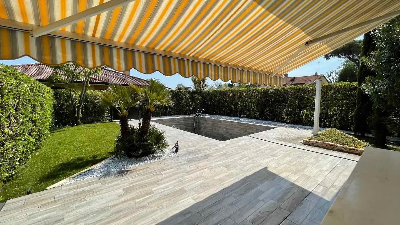 Holiday Home In Isola Albarella 42378 Albarella Island